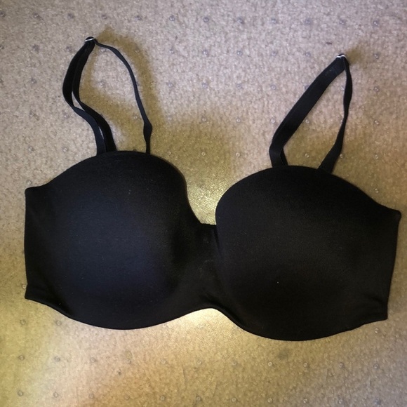 [VICTORIA’S SECRET] Body by Victoria Bra - Picture 1 of 4